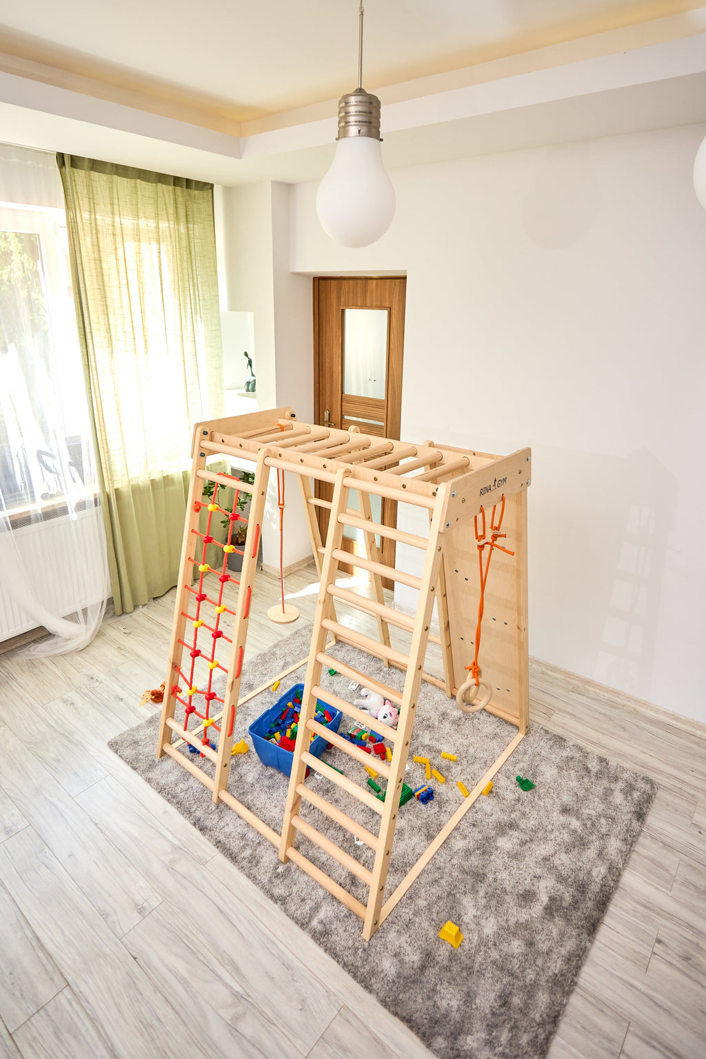 Struttura ginnica bianca 3-SEK – dettaglio accessori